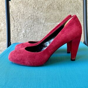 Ann Taylor LOFT Red Suede Leather 3" Pump Block Slip-On Heels Shoes (Size 7)